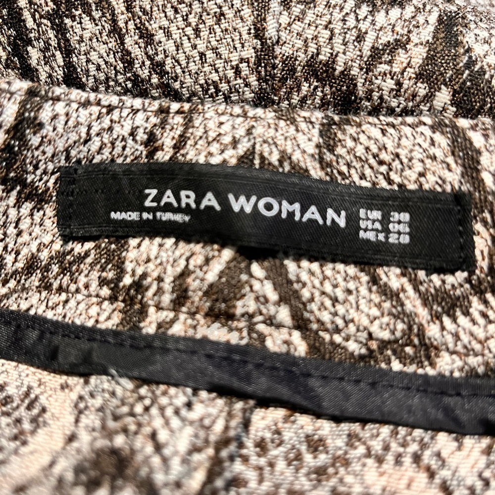 Zara Woman Slit Pocket Snakeskin pants size 6 - Picture 8 of 8